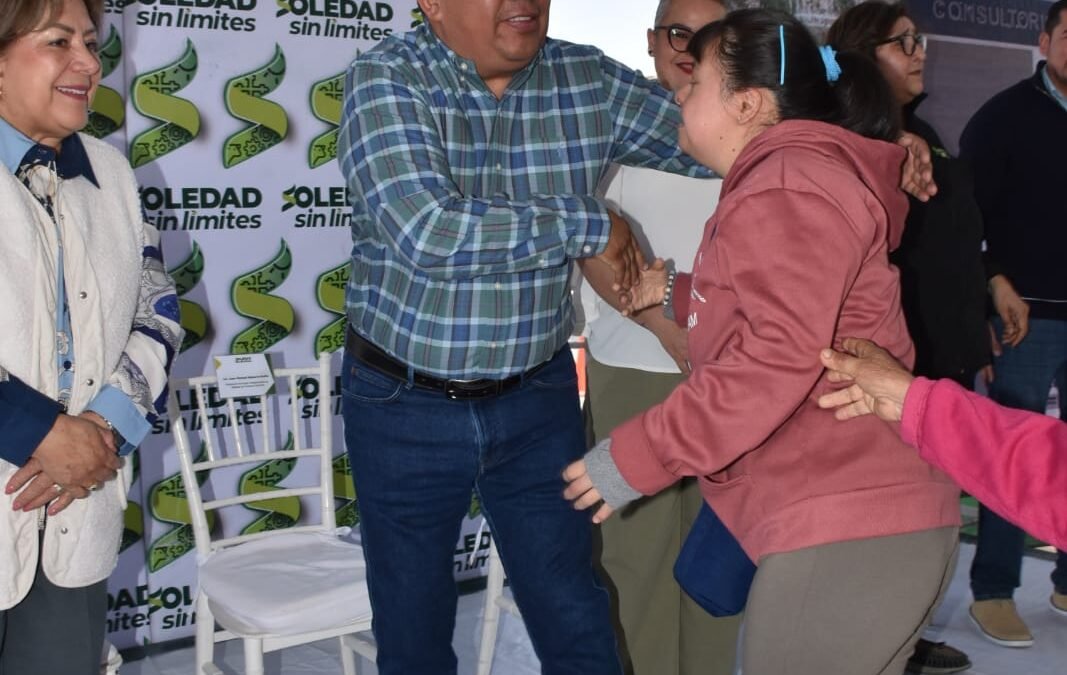 Inaugura Juan Manuel Navarro Muñiz presidente municipal de soledad de Graciano Sánchez