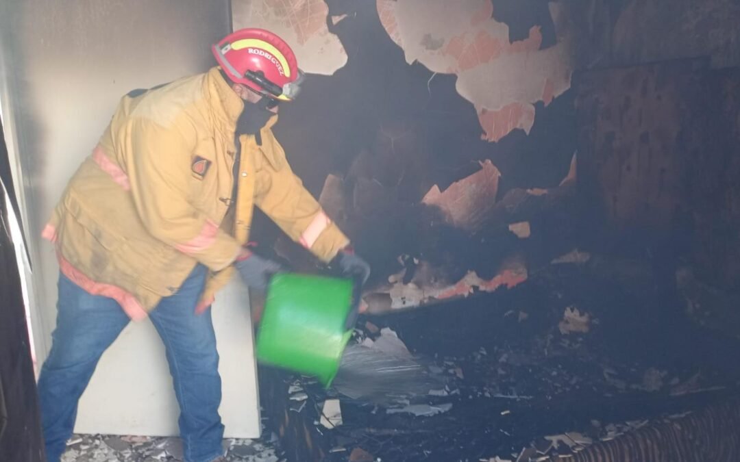 ACTUACIÓN OPORTUNA DE PC MUNICIPAL DE SOLEDAD EN DOS CONATOS DE INCENDIO 🔥✅